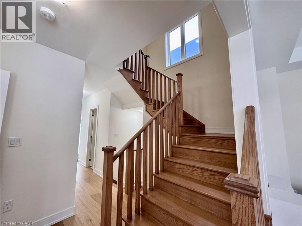 27 FERGUSON STREET Image 10