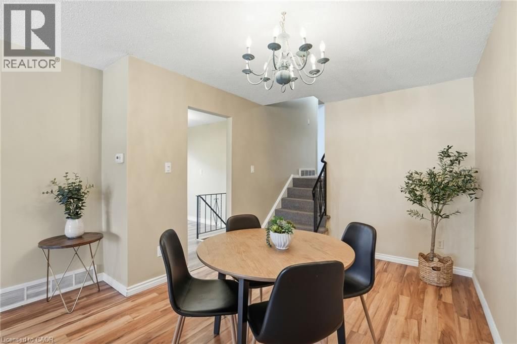 94 WENDOVER DRIVE Image 11