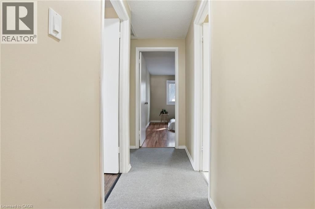 94 WENDOVER DRIVE Image 22