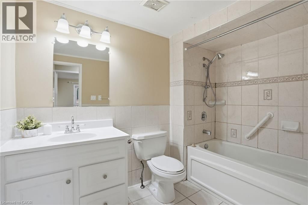 94 WENDOVER DRIVE Image 29