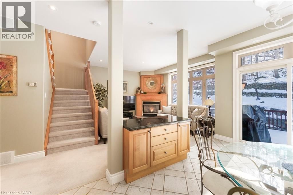 130 DORCHESTER DRIVE Image 13