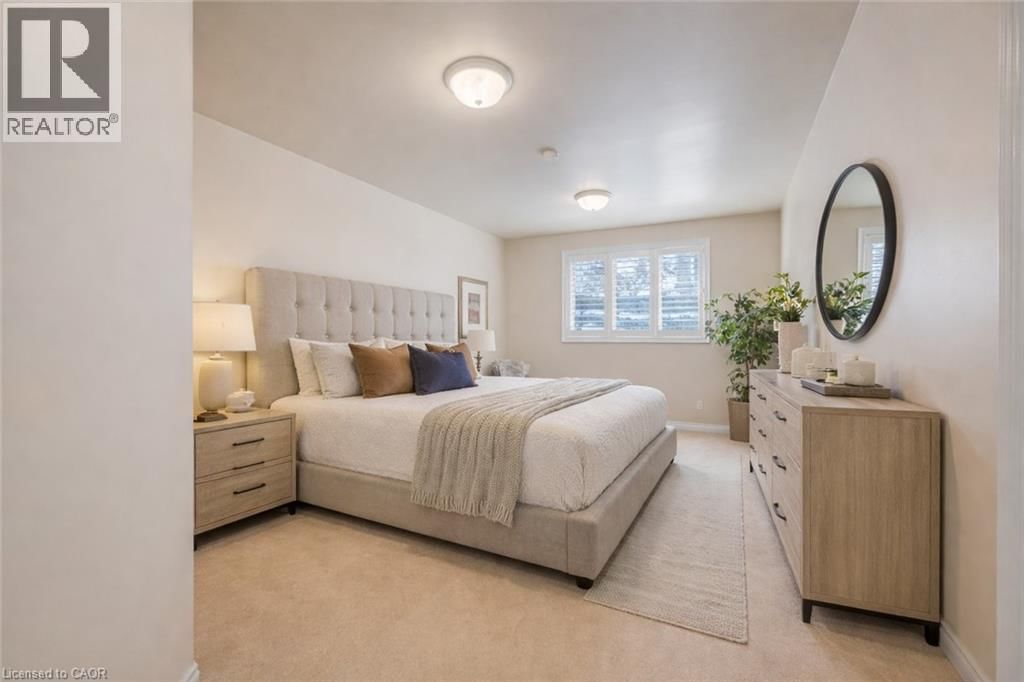 130 DORCHESTER DRIVE Image 15