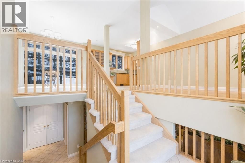 130 DORCHESTER DRIVE Image 22