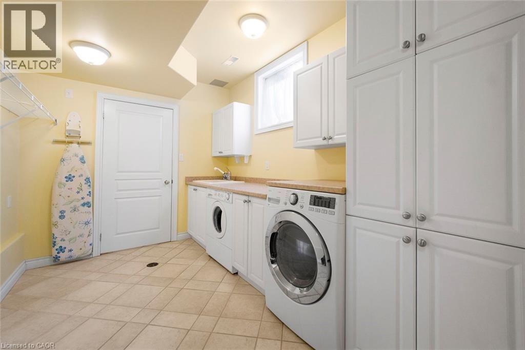 130 DORCHESTER DRIVE Image 27