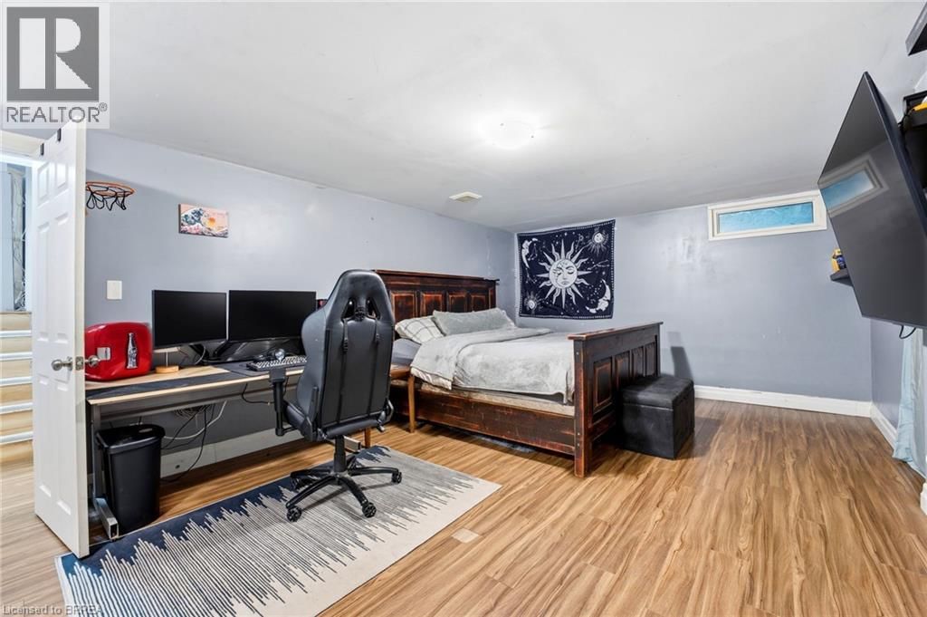 30 MAGNOLIA STREET Image 25