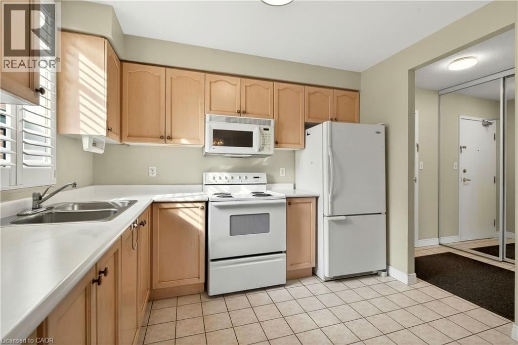 101 - 8 MAIN STREET Image 22