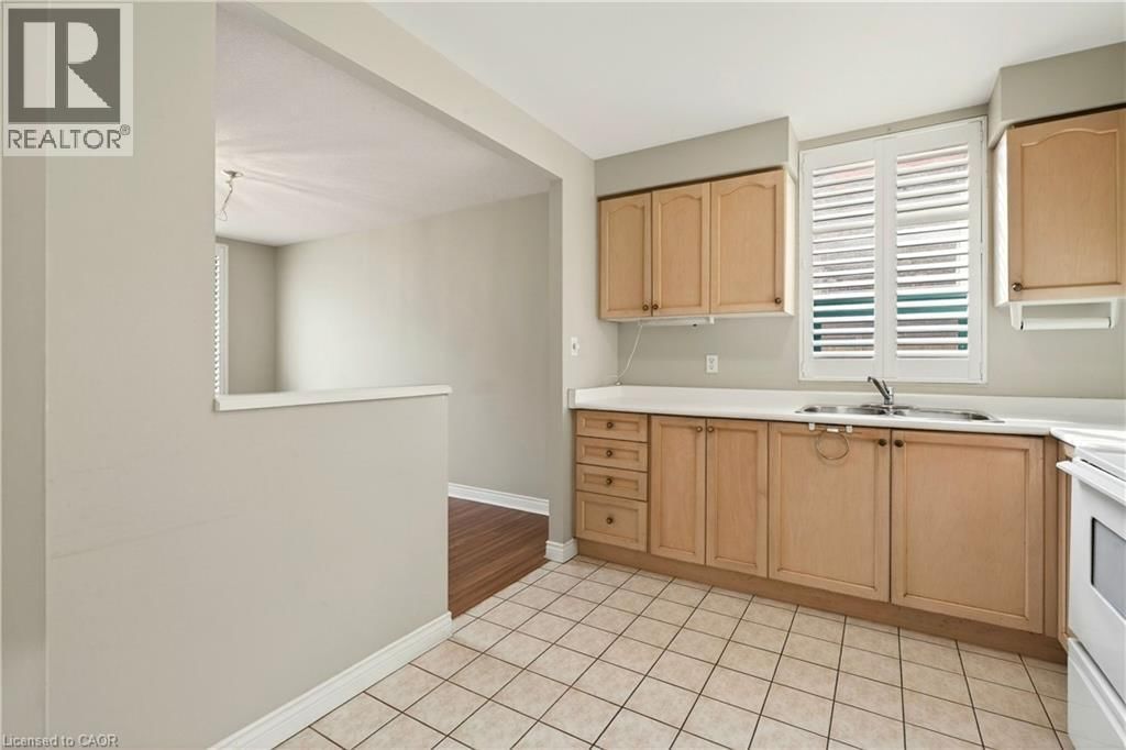 101 - 8 MAIN STREET Image 25