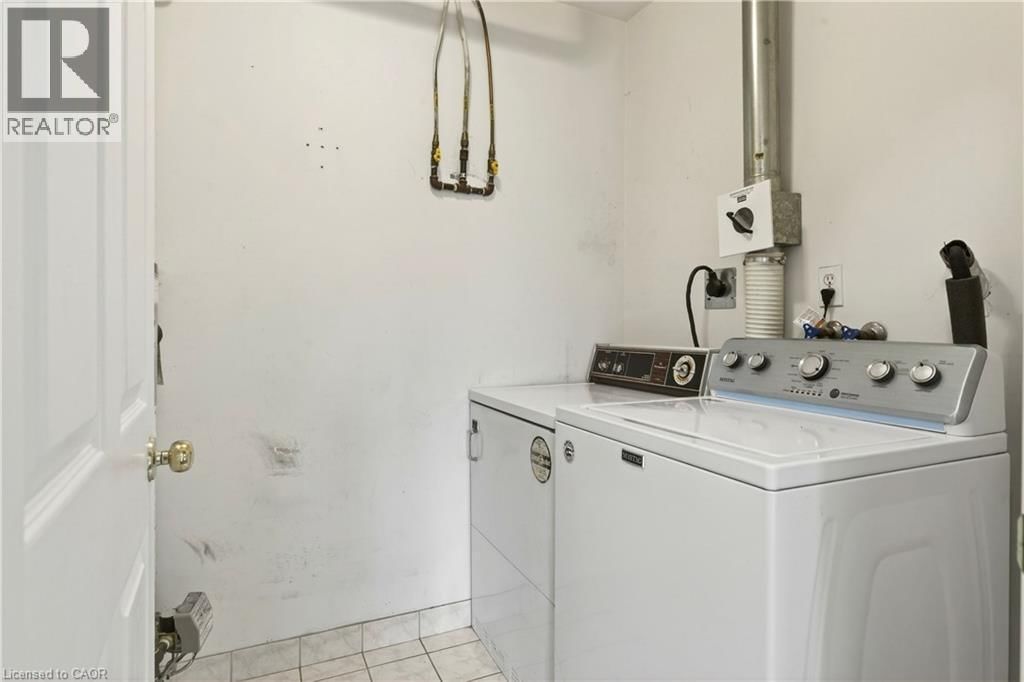 101 - 8 MAIN STREET Image 42