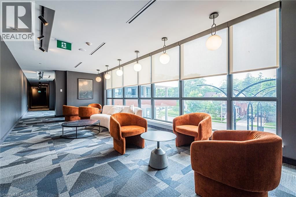 607 - 15 WELLINGTON STREET SOUTH Image 28