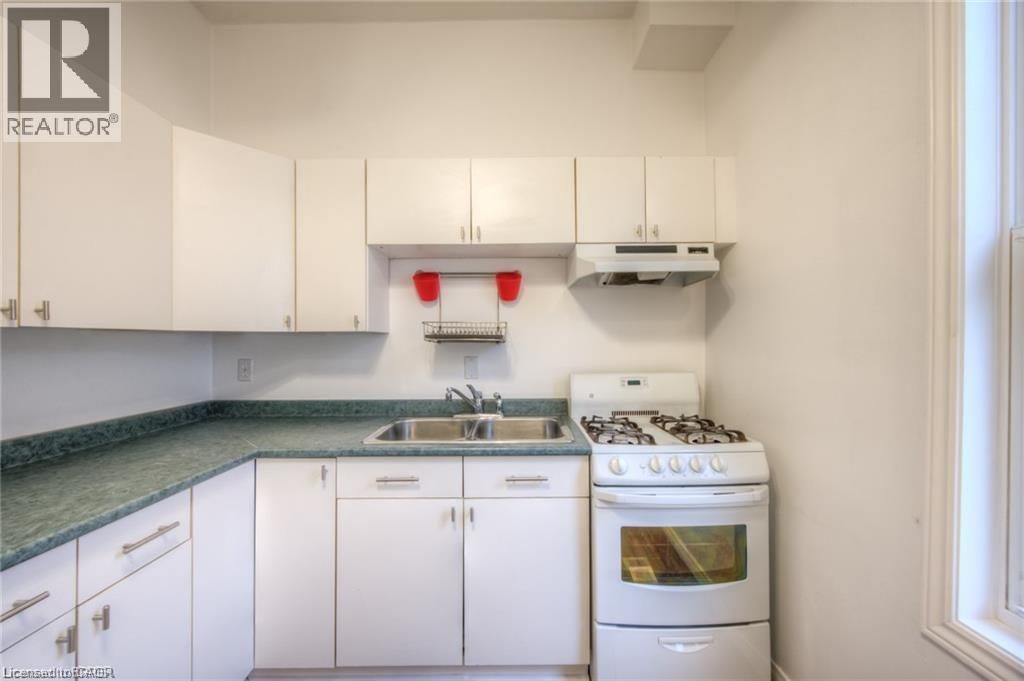 10 BRUCE STREET Image 26