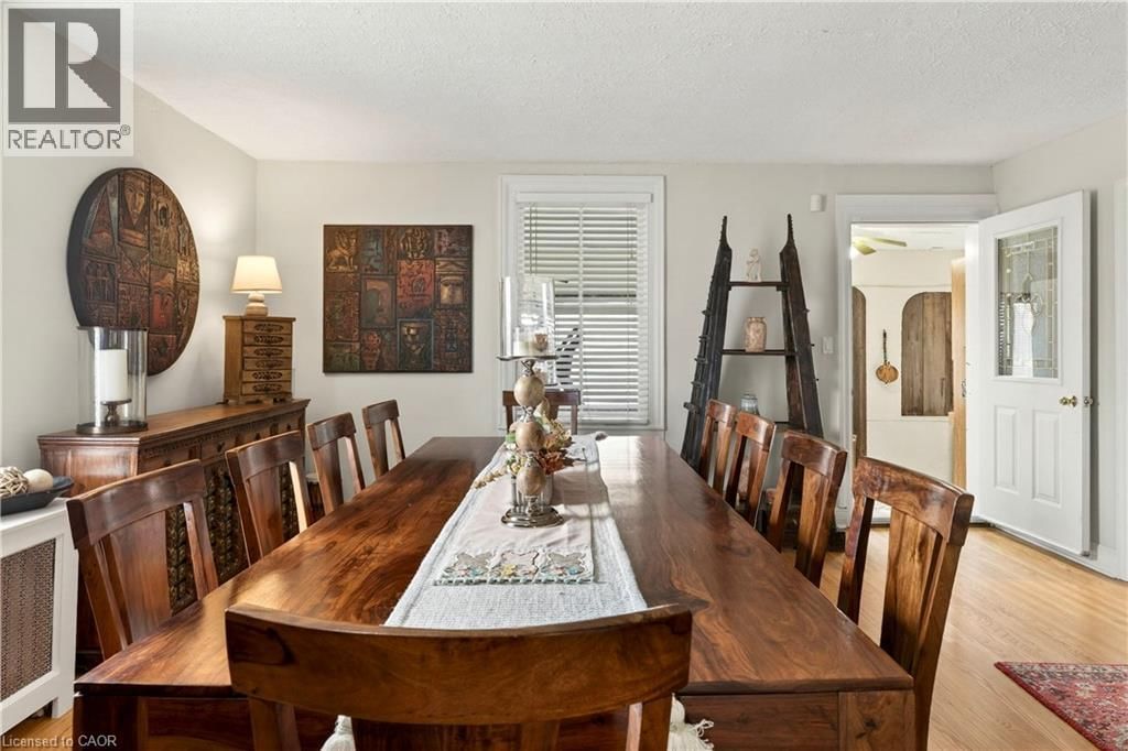 2330 WILSON STREET WEST Image 16