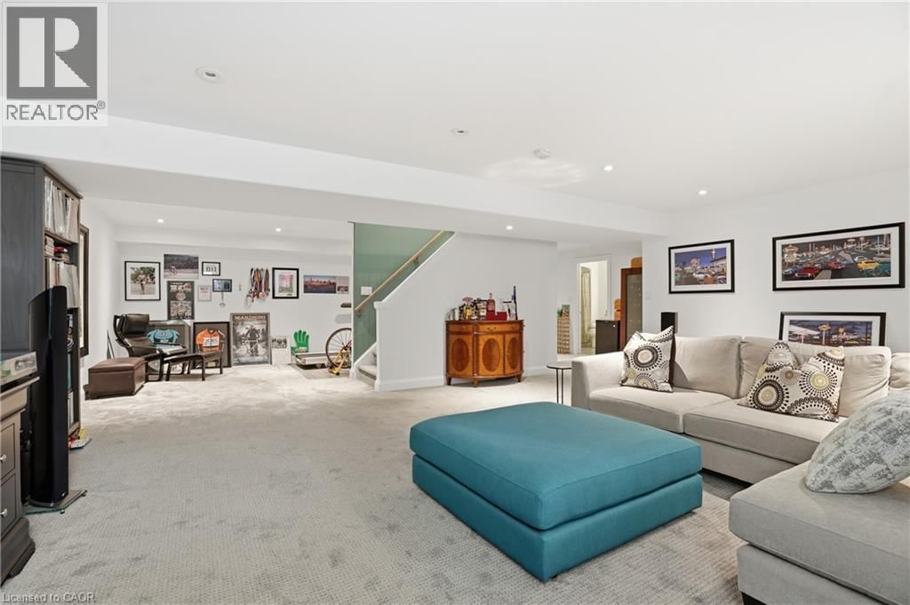 16 MILLS LANE Image 26