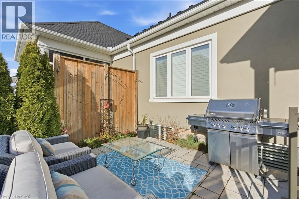 16 MILLS LANE Image 33