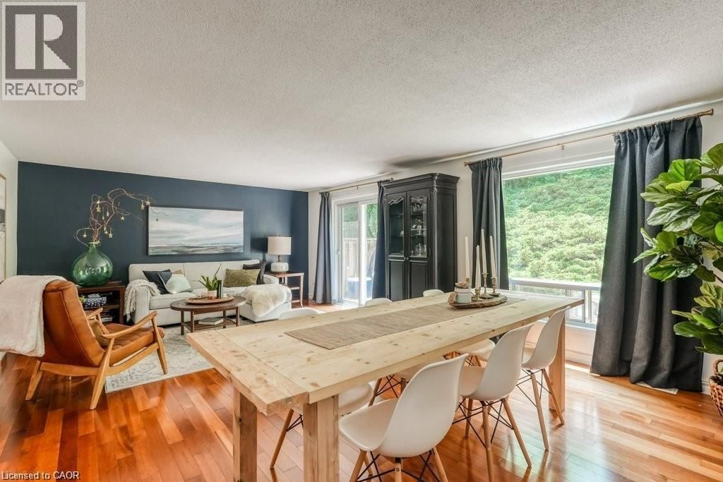 29 - 220 SALISBURY AVENUE Image 10