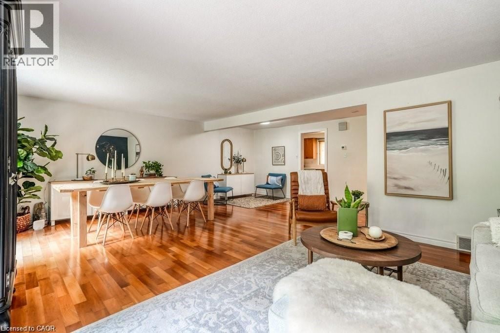 29 - 220 SALISBURY AVENUE Image 11