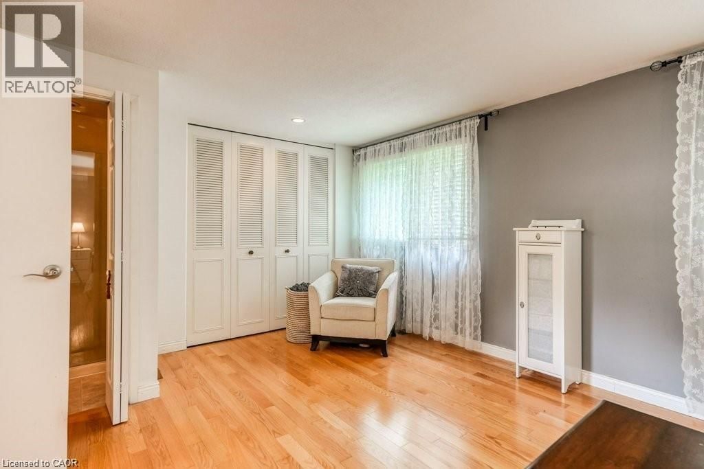 29 - 220 SALISBURY AVENUE Image 27