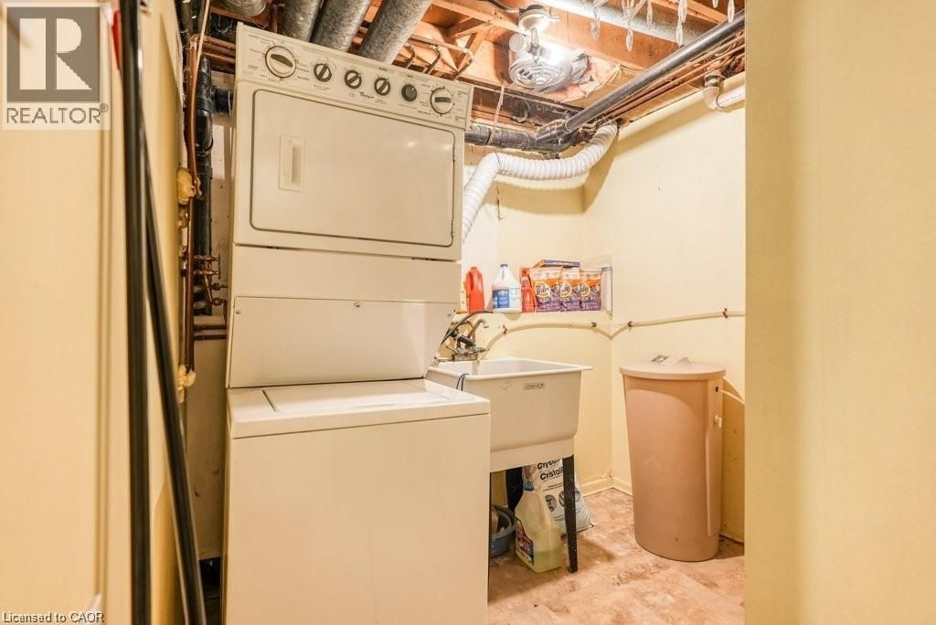 29 - 220 SALISBURY AVENUE Image 39