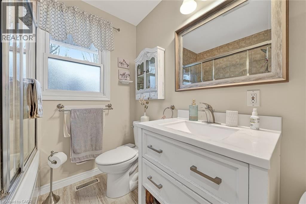 390 ARGYLE STREET Image 20