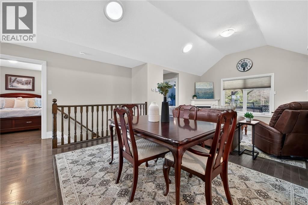 117 WILLOWDALE CRESCENT Image 20