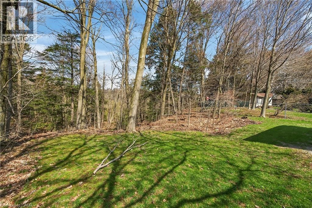 117 WILLOWDALE CRESCENT Image 43