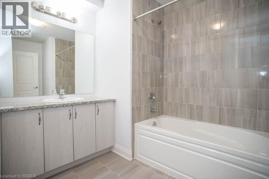 11 - 2 WILLOW STREET Image 16