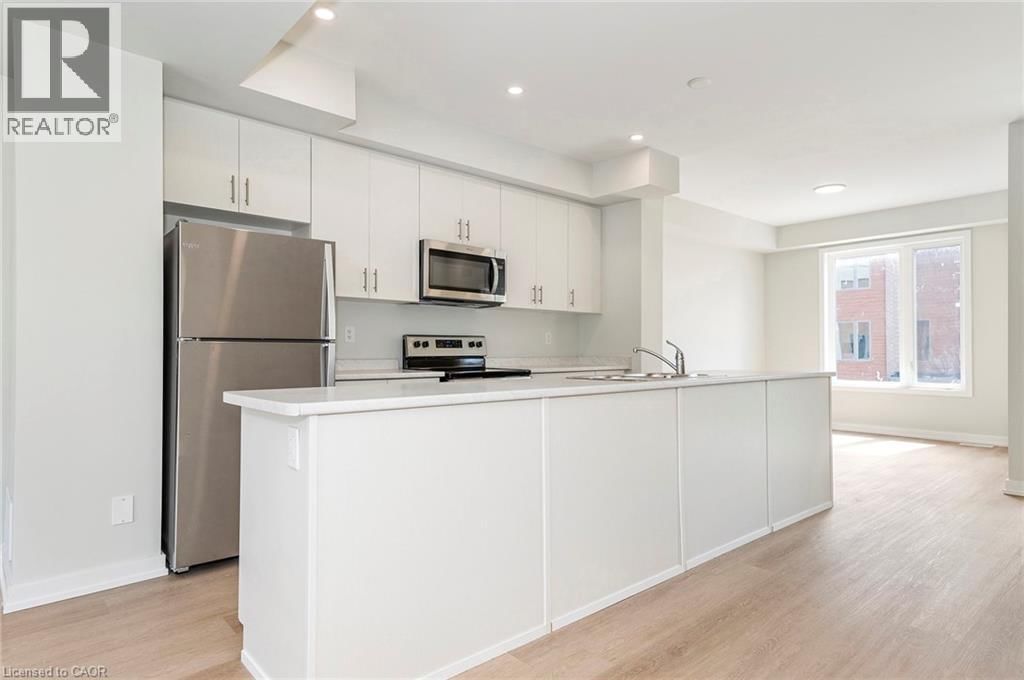 2 WINTERS CRESCENT Image 22