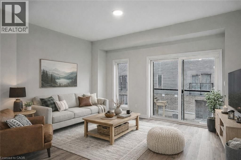 43 WINTERS CRESCENT Image 1