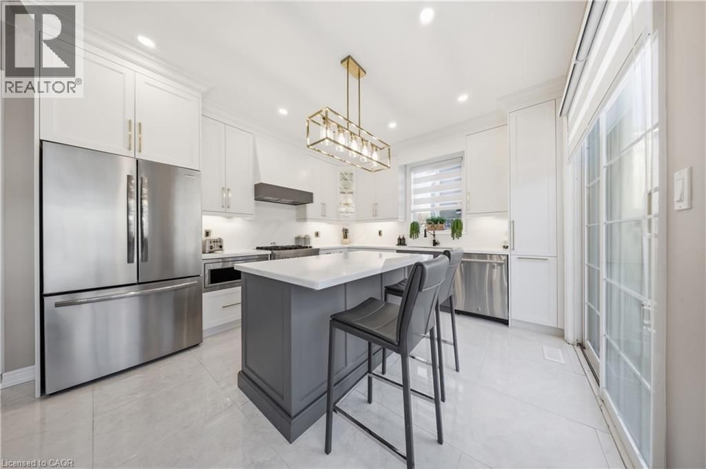 1360 HILL STREET Image 13