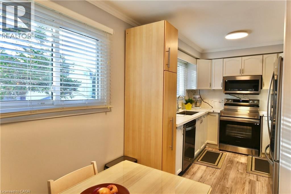 98 - 11 HARRISFORD STREET Image 14