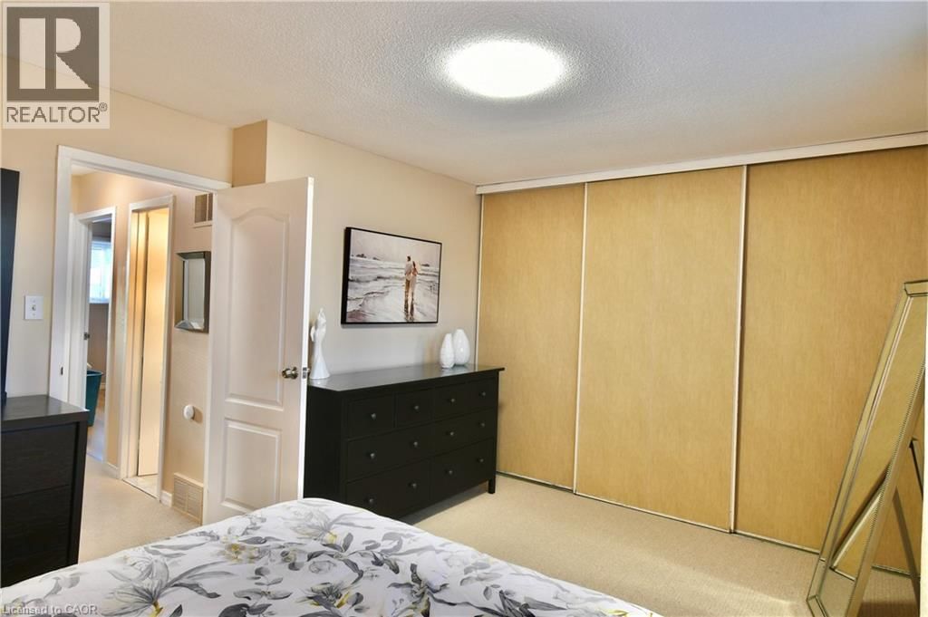 98 - 11 HARRISFORD STREET Image 24