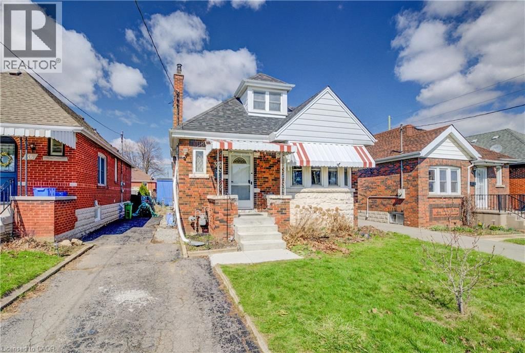 34 BARONS AVENUE SOUTH Image 5