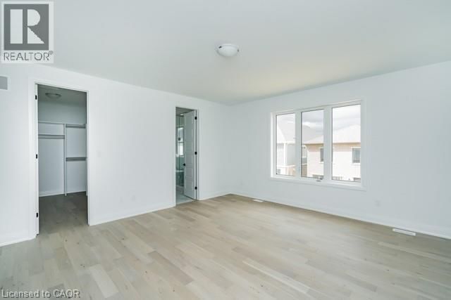 Upper - 27 WILLIAM NADOR STREET Image 20