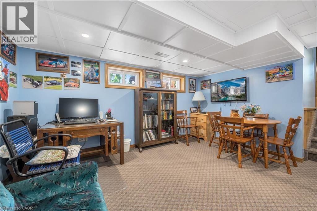 54 VALLEY ROAD Image 27