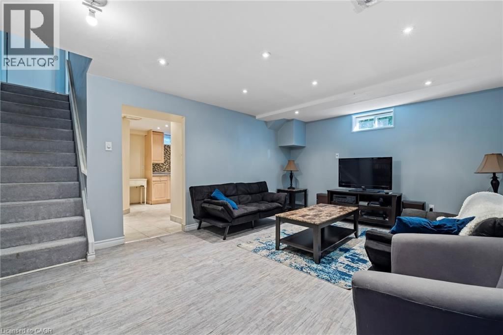 8 GERRICK COURT Image 23