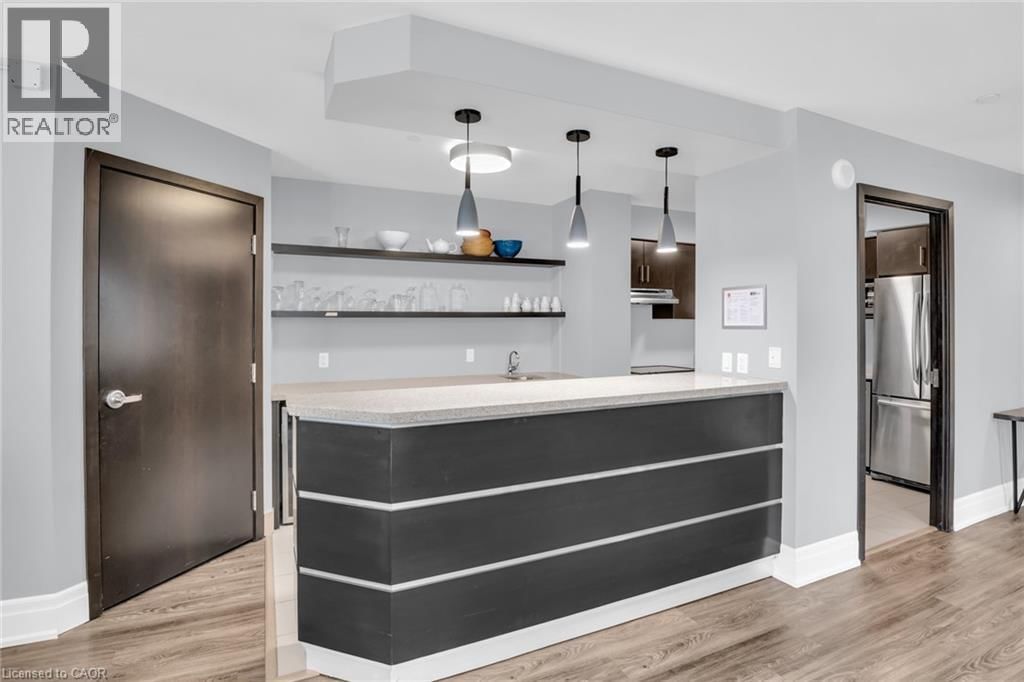 904 - 144 PARK STREET Image 28