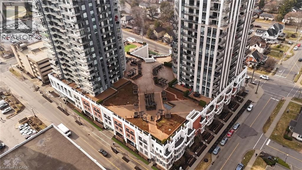 904 - 144 PARK STREET Image 3