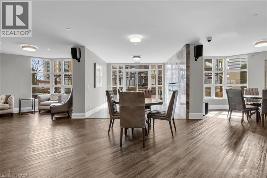 904 - 144 PARK STREET Image 31