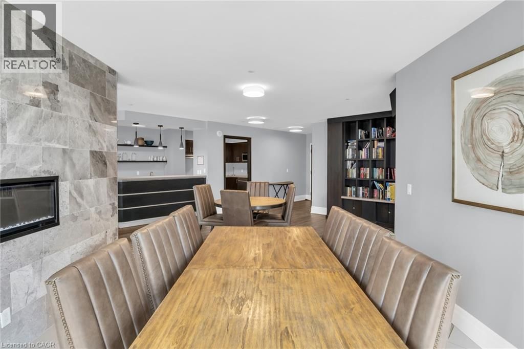 904 - 144 PARK STREET Image 32