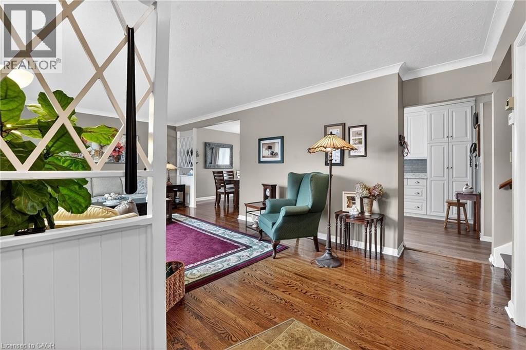 6 NELLES ROAD SOUTH Image 10