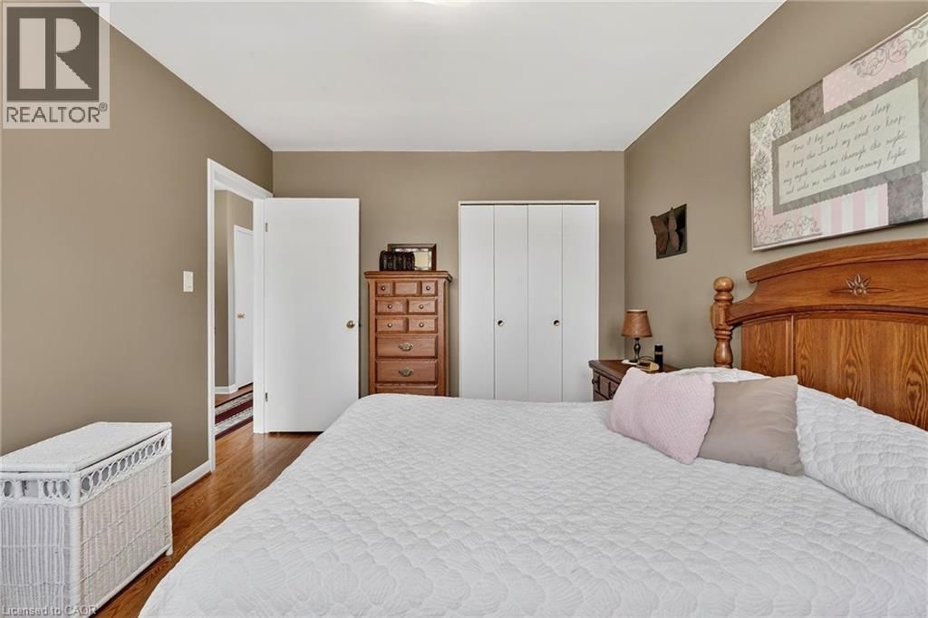 6 NELLES ROAD SOUTH Image 22