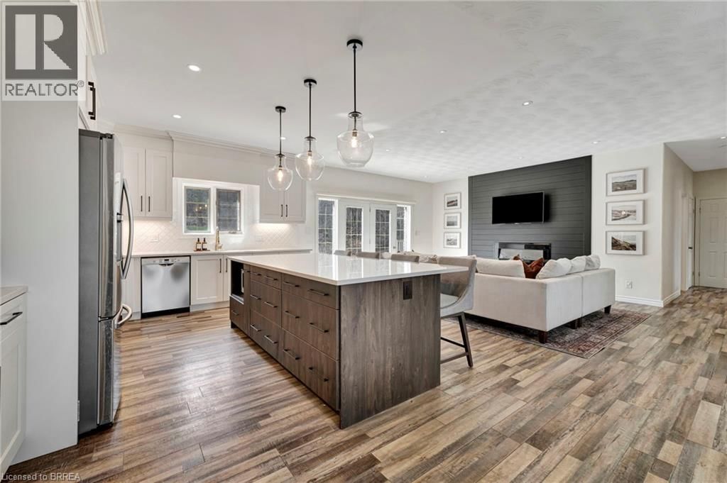 30 DOUGLAS STREET Image 11