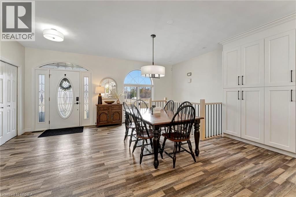 30 DOUGLAS STREET Image 8