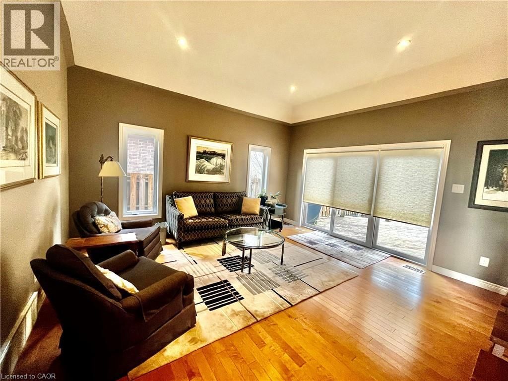 37 MULBERRY LANE Image 13