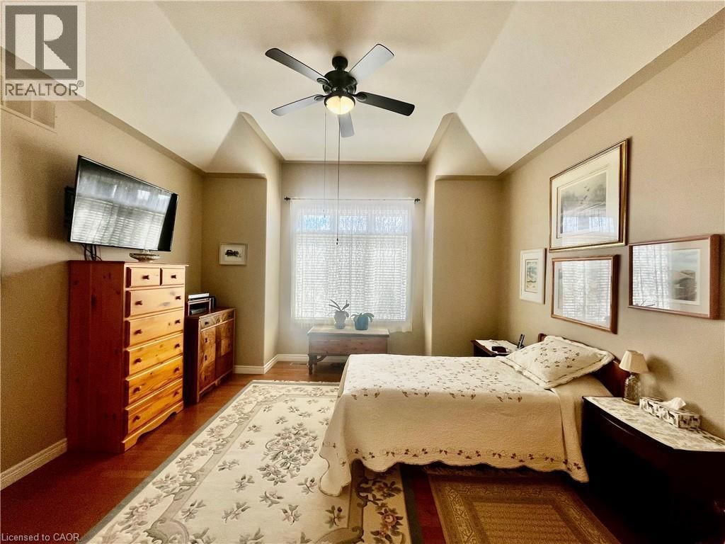 37 MULBERRY LANE Image 16