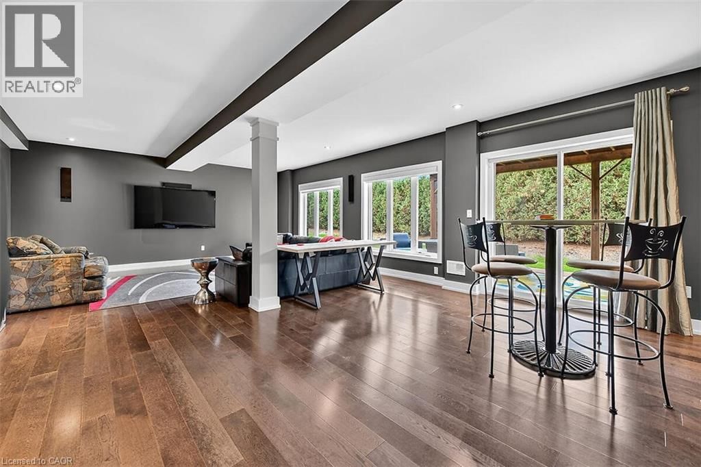 24 CHESTNUT DRIVE Image 36