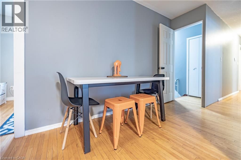 60 AUSTIN DRIVE Image 9