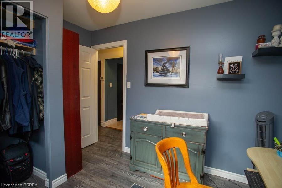 102 CENTURY HILL DRIVE Image 17