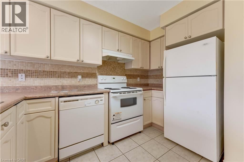 76 TEMPLEWOOD DRIVE Image 12