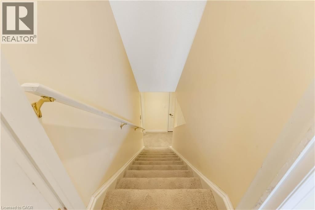 76 TEMPLEWOOD DRIVE Image 15