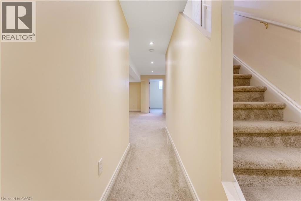 76 TEMPLEWOOD DRIVE Image 16